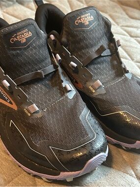 Brooks Trail Running Shoes in Black & Lavender Accent